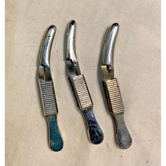 3 Embalming Mortician Vintage Clamps Clips Trocar Morbid Death Funeral Supply - Picture 2 of 3